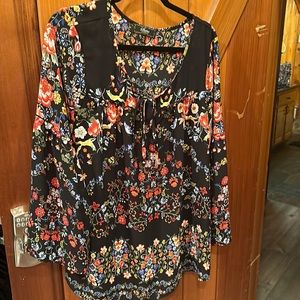 Gorgeous Boho Floral Blouse with Fox 🦊 - 1X